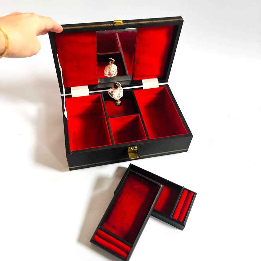 musical cigarette box Vintage Japanese Dispenser  Puzzle World Vintage Japanese Cigarette Dispenser 