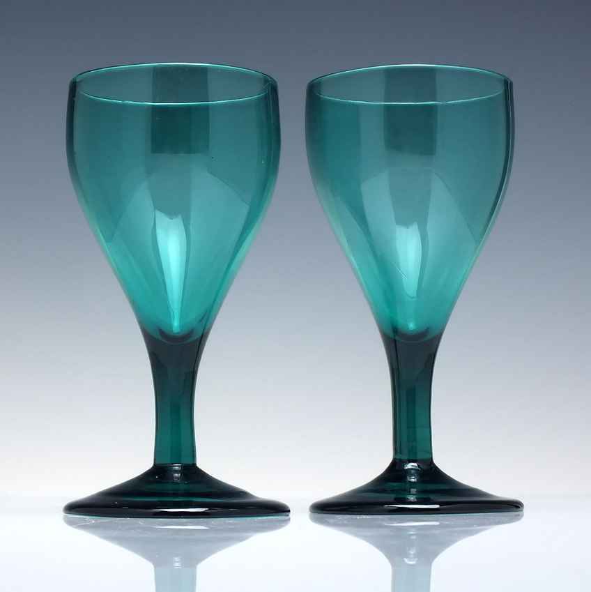 Pair 19th Century Green Wine Glasses With Hammer Moulded Bowls C1850 |  Vinterior
