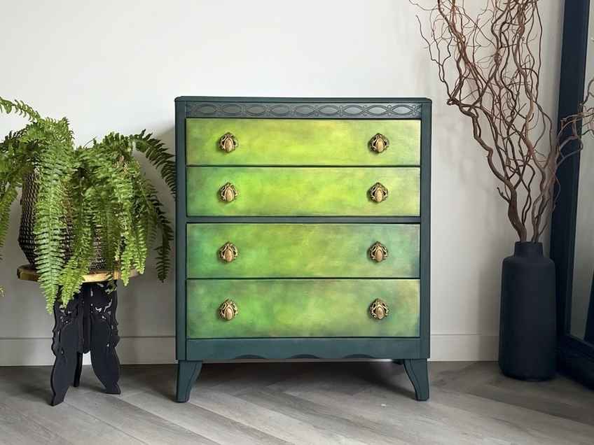 green vintage dresser 6 Drawer Dresser, Chest of Drawers, 47.2'' Bedroom Cabinet perfect for organizing clothing and essentials SOLD EXAMPLE ONLY Antique Olive