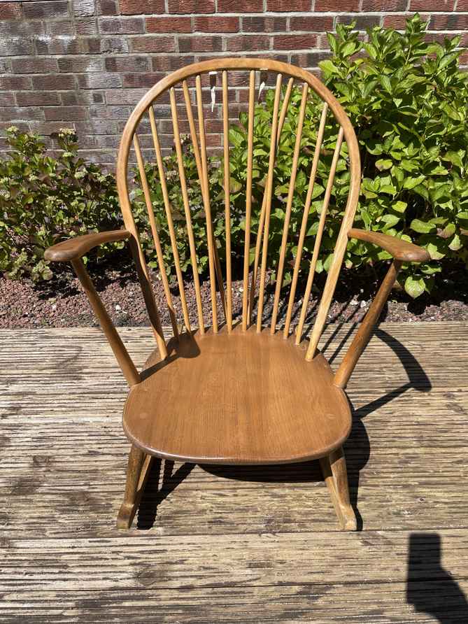 Ercol Grandfather Rocking Chair Model 315 With Original Cushions