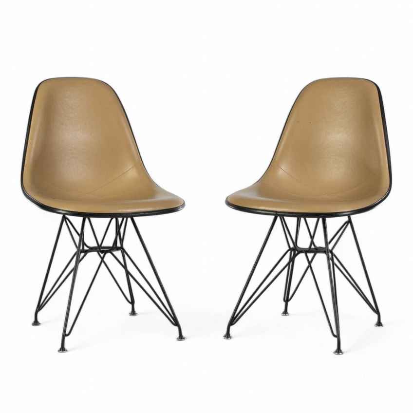Eames Herman Miller Dsr Side Chairs On Eiffel Base In Brights Red