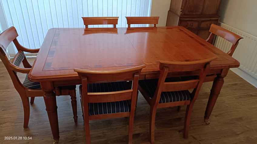 Bevan Funnell Dining Room Table With 6 Chairs | Bevan Funnell
