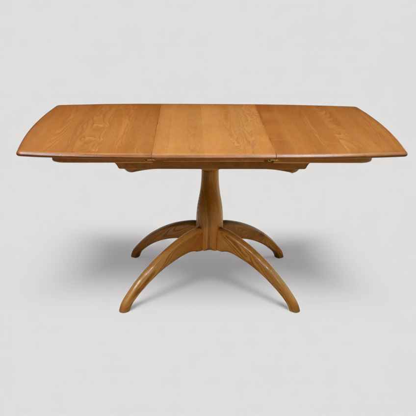 Bevan Funnell Reprodux Georgian Style Oak Dresser Sideboard