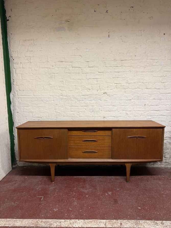 Mid Century Stonehill Stateroom Light Teak Sideboard | Stonehill