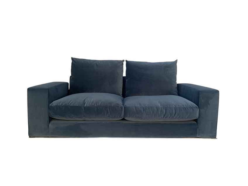 B&B Italia Maxalto “Simplice” 2.5 Seat Sofa – In Woven Linen | B&B