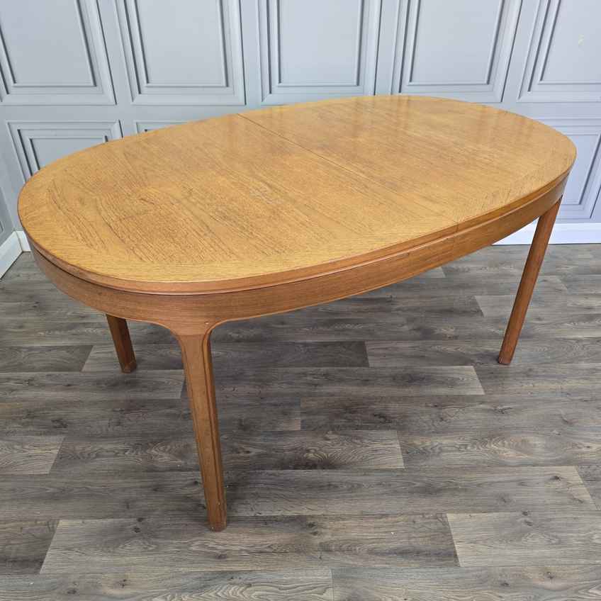 Nathan Dining Table Round Extendable | Nathan | Vinterior