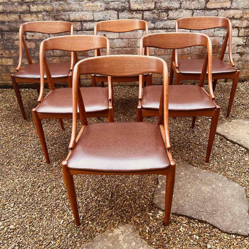 Vintage Johannes Andersen For Uldum Mobelfabrik Model 7171 Dining