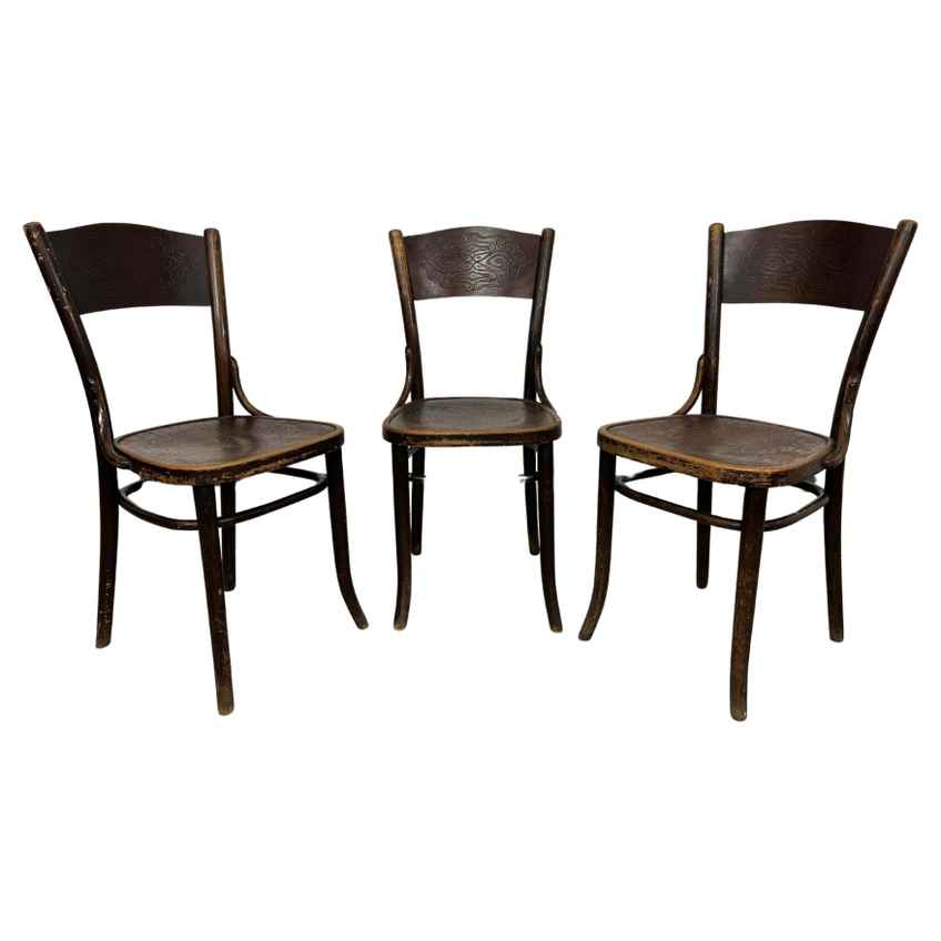 Bentwood chair ① Bentwood Dining Room Chair No.33 By J&J Kohn | Jacob & Josef Kohn