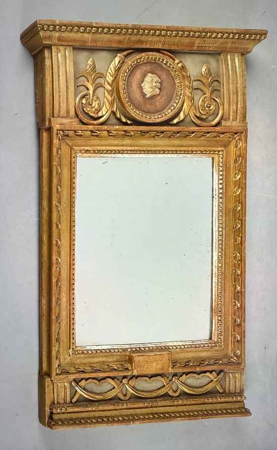 Antique Swedish Mirrors - Curated Collection | Vinterior