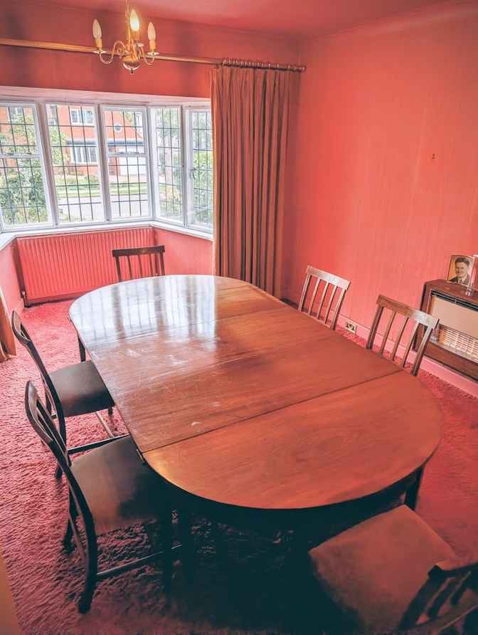 Bevan Funnell Dining Room Table With 6 Chairs | Bevan Funnell