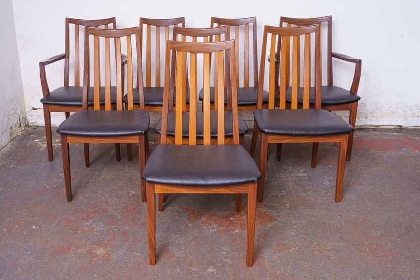 Set Of 6 Mid Century Teak Dining Chairs Including 2 Carvers