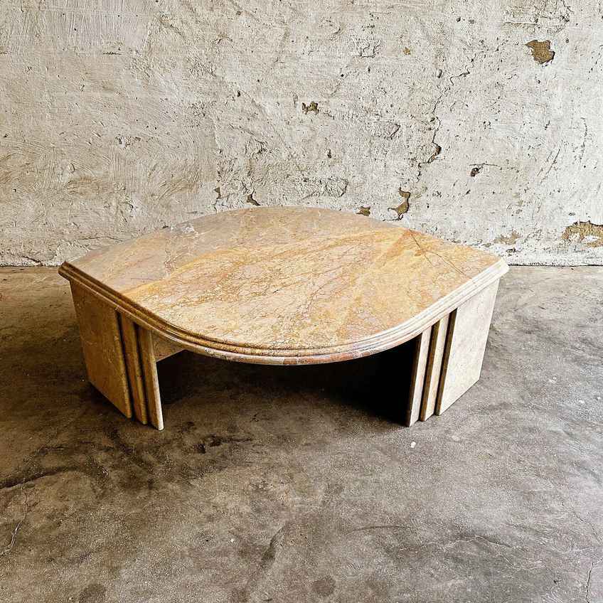 Italian Teardrop Shaped Marble Coffee Table, 1980s | Vinterior