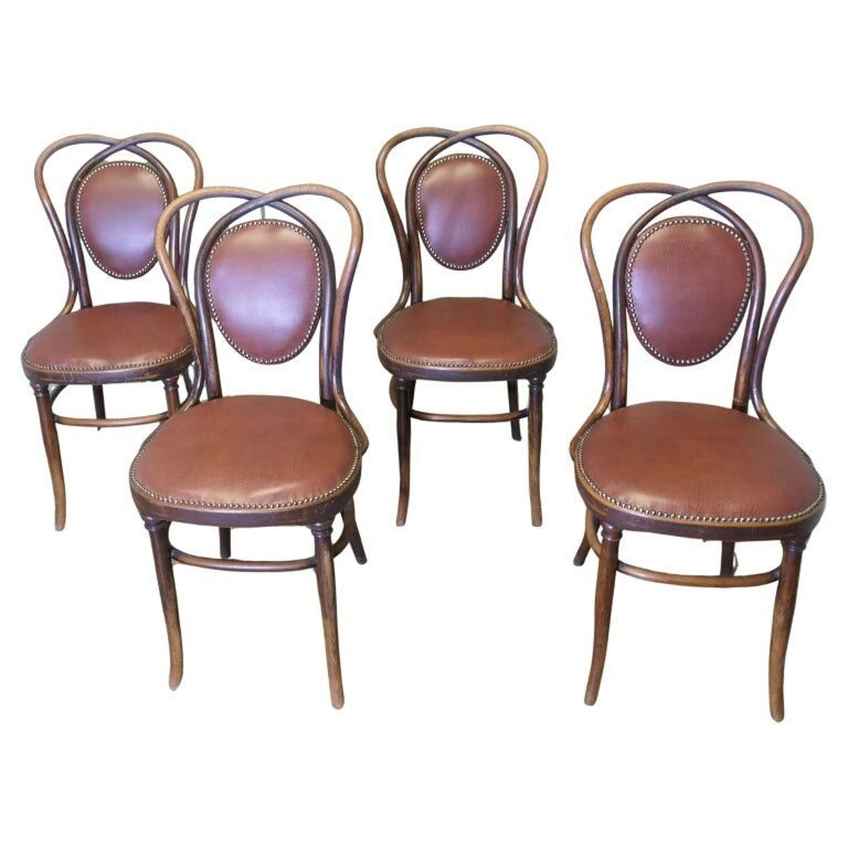 Set Of 10 Bentwood Dining Chairs No.517 By Thonet | Thonet | Vinterior