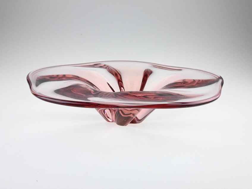 Unused Vintage 70s Bohemia Czech Cranberry Pink Star Shaped Art