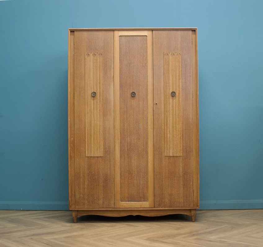 Mid Century Oak Wardrobe From Meredew, 1960s | Meredew | Vinterior