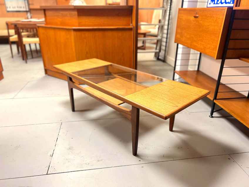 Vintage G Plan Brasilia Coffee Table : V. Wilkins Teak | Victor