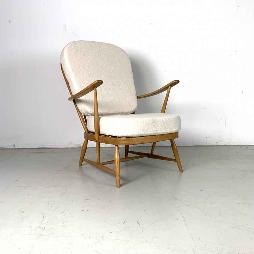 Ercol 524 Armchair | Ercol | Vinterior